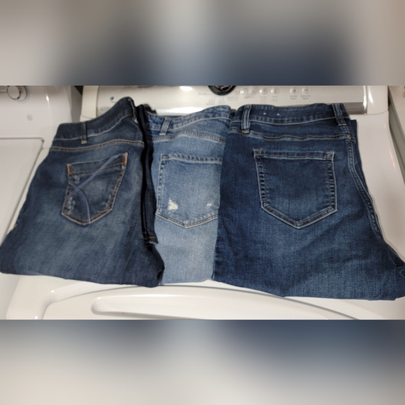 3 Pairs Of Lane Bryant Jeans- ECC- Size 14 - Picture 1 of 10